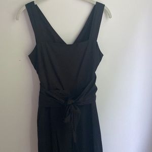 Vetta Capsule Convertible Jumpsuit. Size 6. Wear multiple ways!